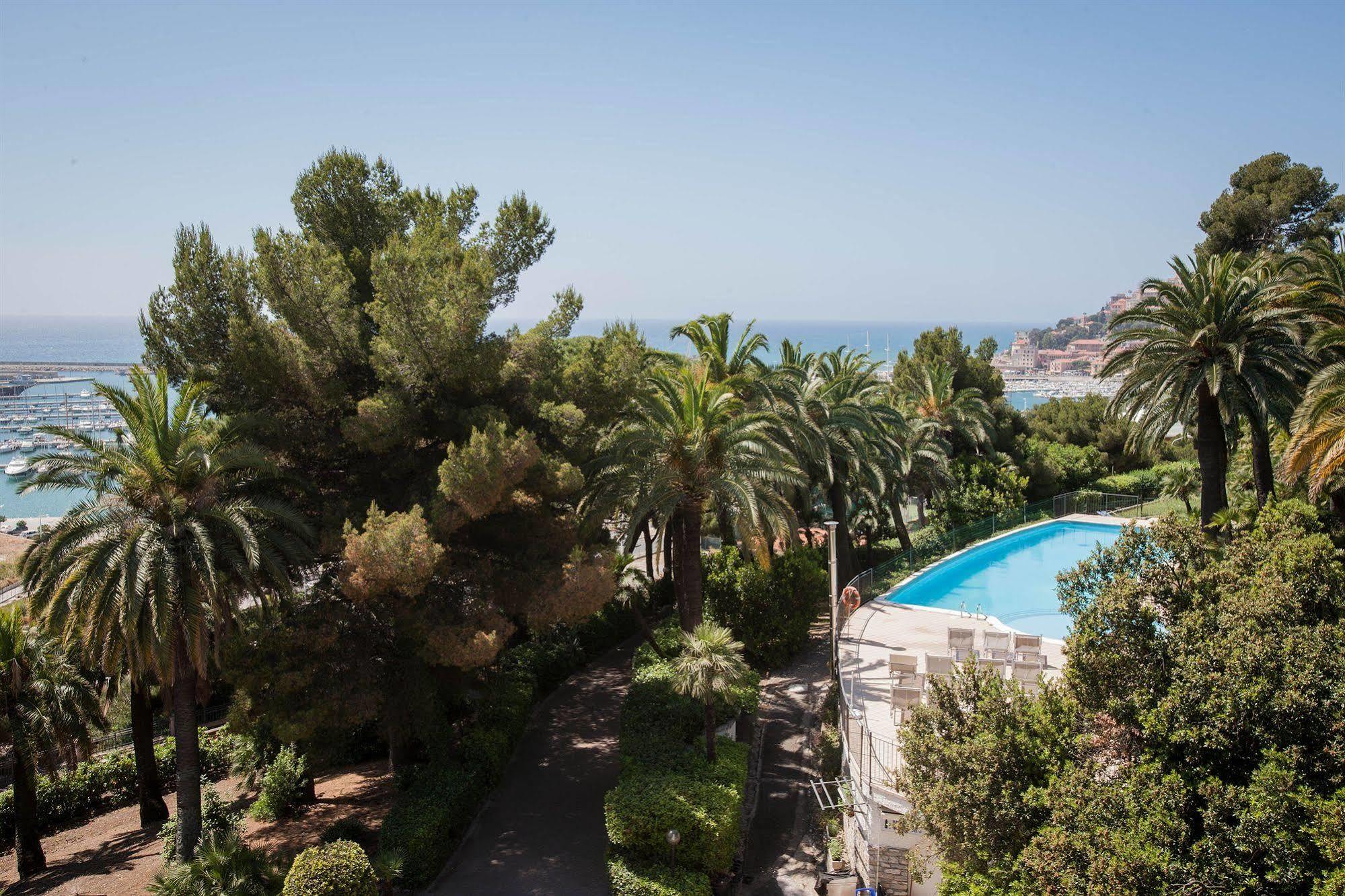 Residence Rta Villa Marina Imperia Exteriér fotografie