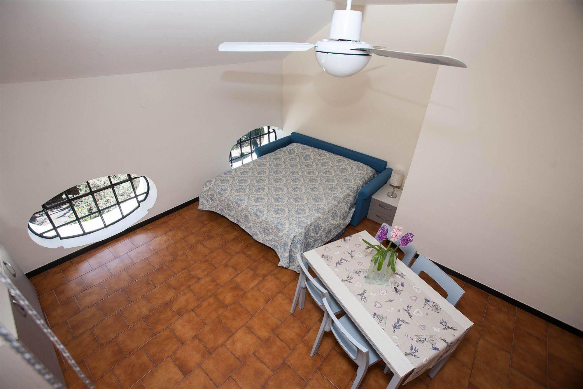 Residence Rta Villa Marina Imperia Exteriér fotografie