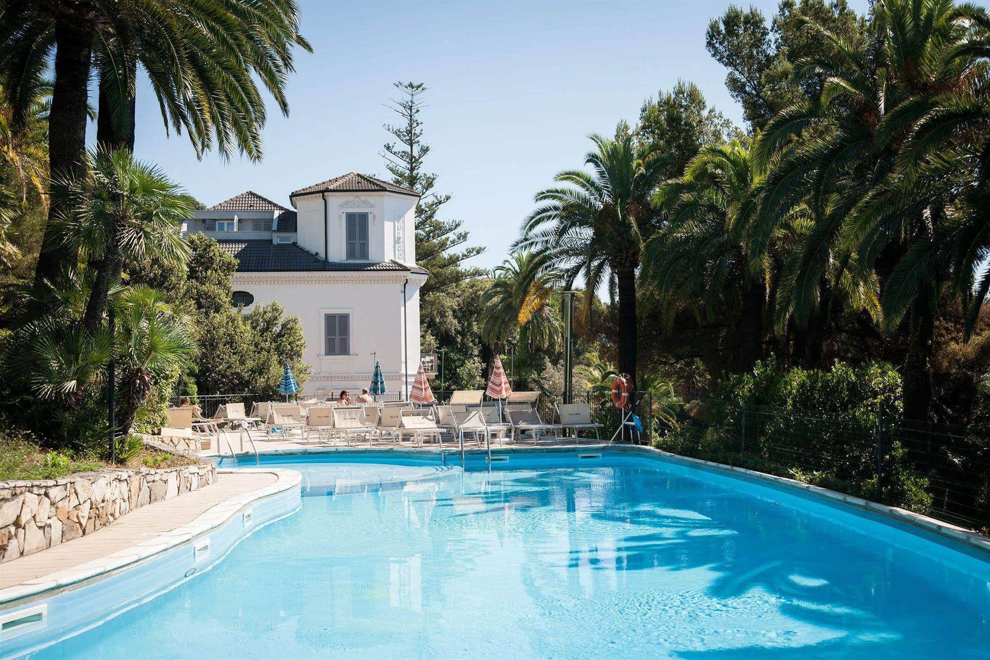 Residence Rta Villa Marina Imperia Exteriér fotografie