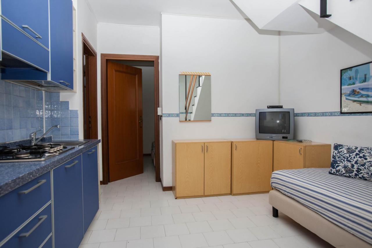 Residence Rta Villa Marina Imperia Exteriér fotografie